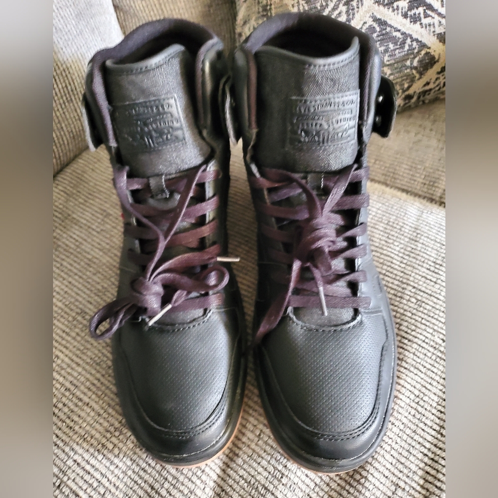 LEVIS Black High-Top Men's Sneakers - Picture 7 of 7